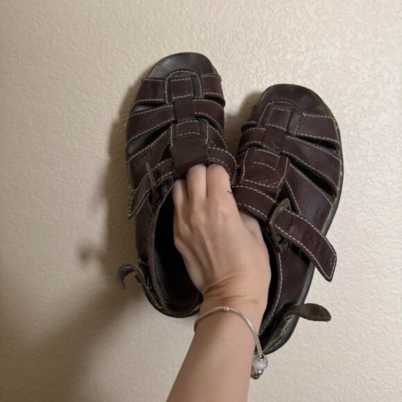 Dr. Martens Men's Brown Sandals - Picture 2 of 6